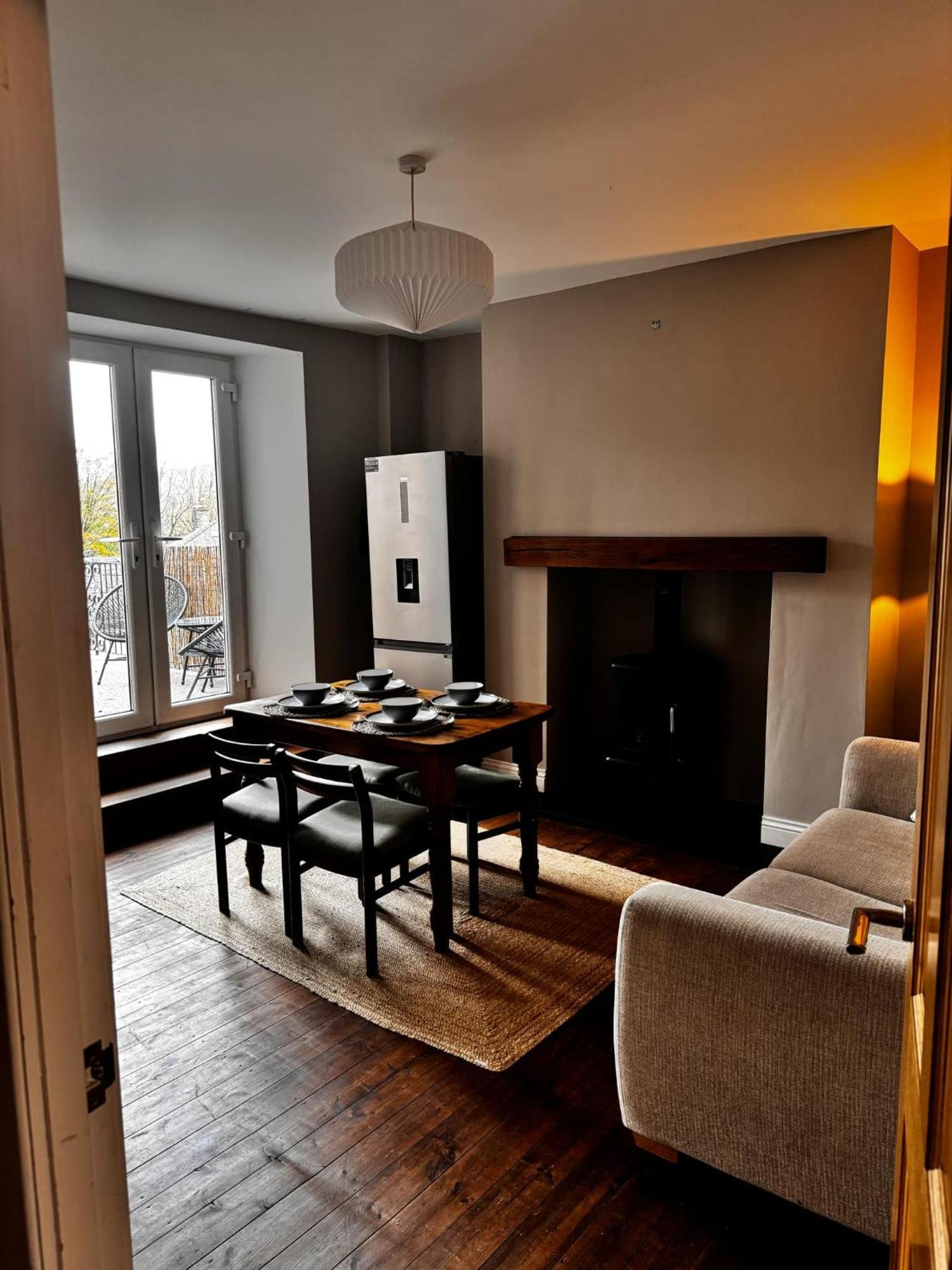 Cosy Central Buxton Terraced House Exterior photo