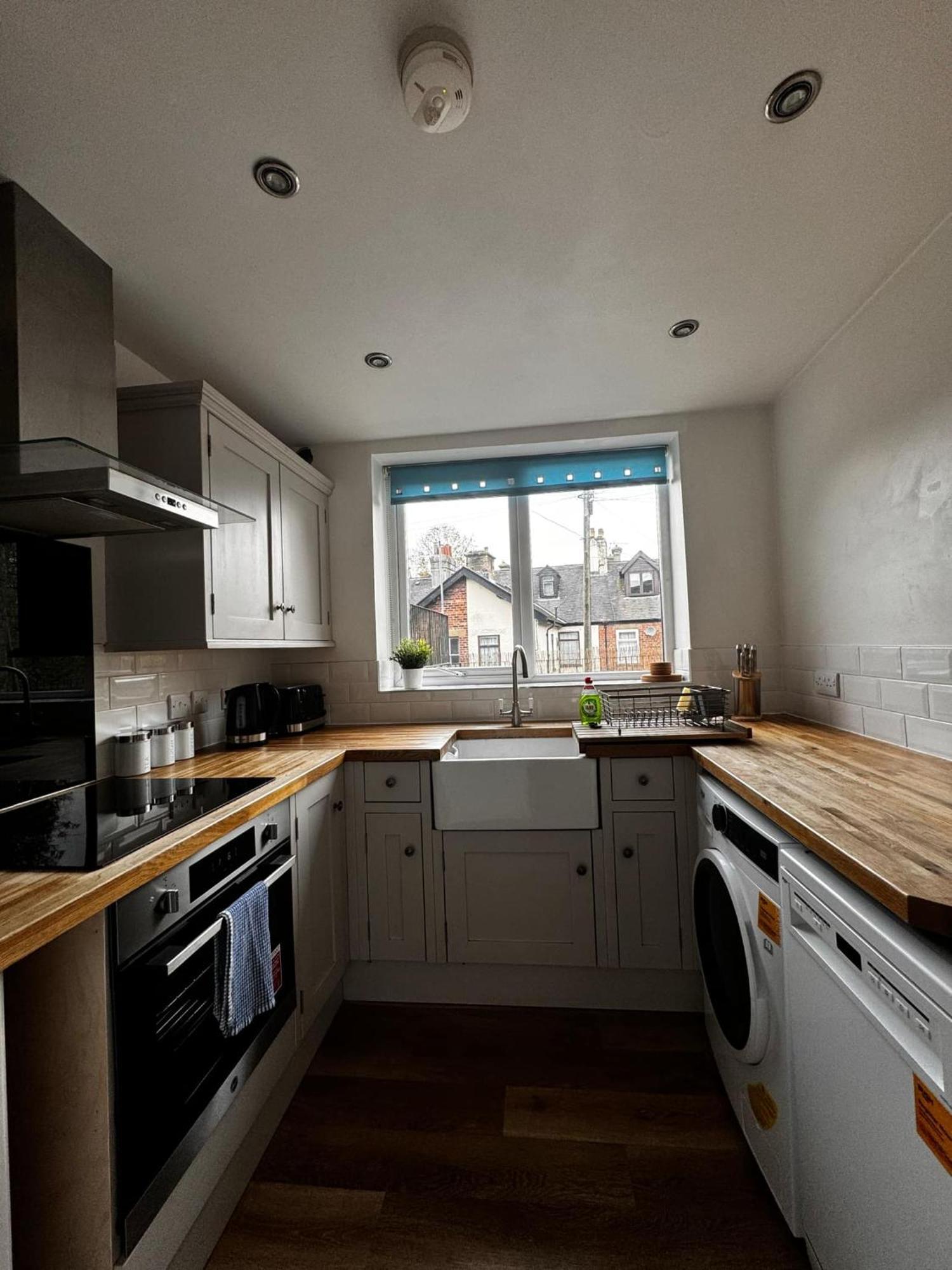 Cosy Central Buxton Terraced House Exterior photo